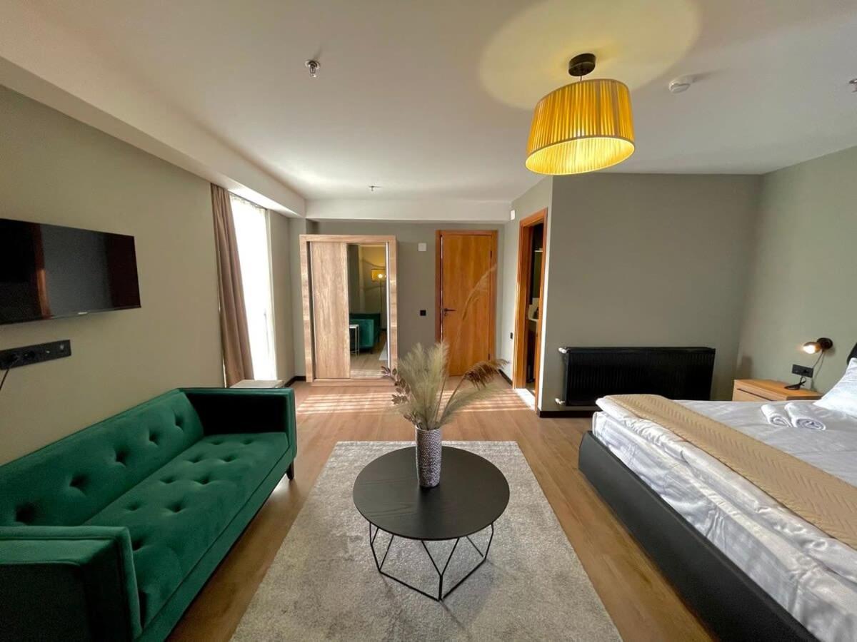 Super Stylish And Cozy 2 Bedroom 4Or6 People Apartment In Key Location In Marshall Gudauri Project Ski Resort 외부 사진
