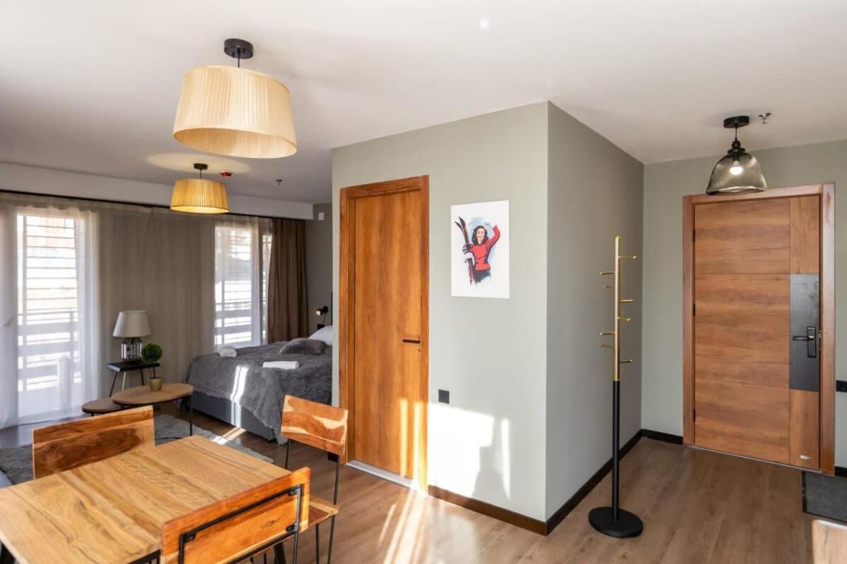 Super Stylish And Cozy 2 Bedroom 4Or6 People Apartment In Key Location In Marshall Gudauri Project Ski Resort 외부 사진