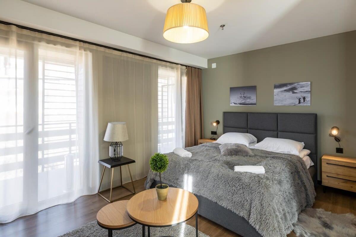 Super Stylish And Cozy 2 Bedroom 4Or6 People Apartment In Key Location In Marshall Gudauri Project Ski Resort 외부 사진